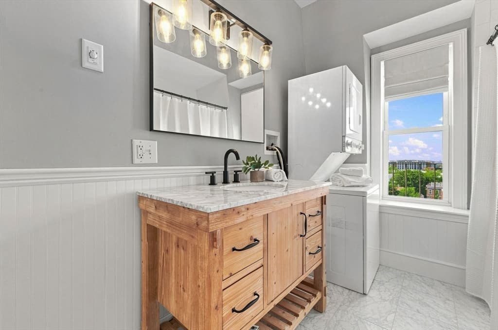 Condominium at 77 Old Harbor St # 3, Boston MA 02127, Boston, photo 14 of 31