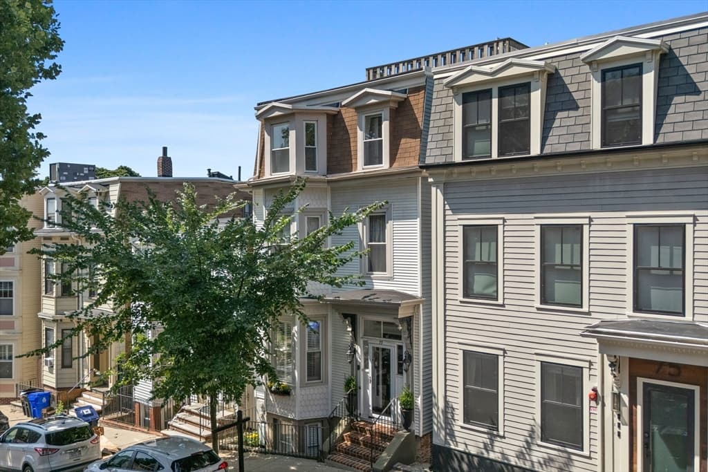 Condominium at 77 Old Harbor St # 3, Boston MA 02127, Boston, photo 19 of 31