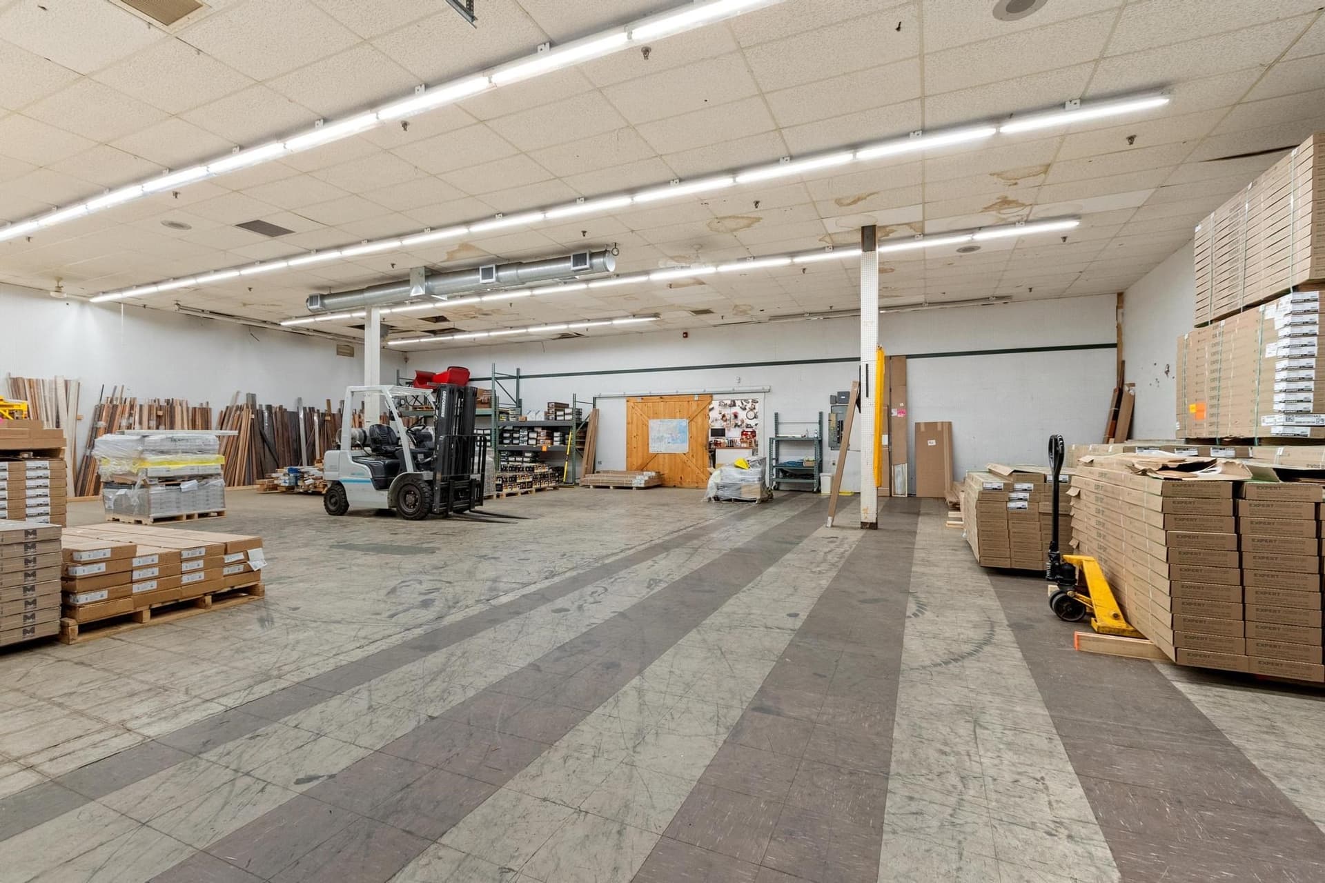 Commercial Sale at 765 North Main Street, Leominster MA 01453, photo 19 of 30