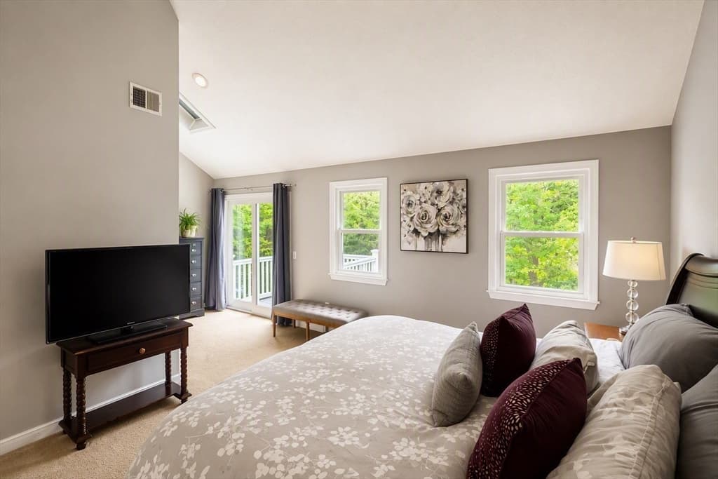 Condominium at 1559 Bay St # 50, Taunton MA 02780, Taunton, photo 13 of 22