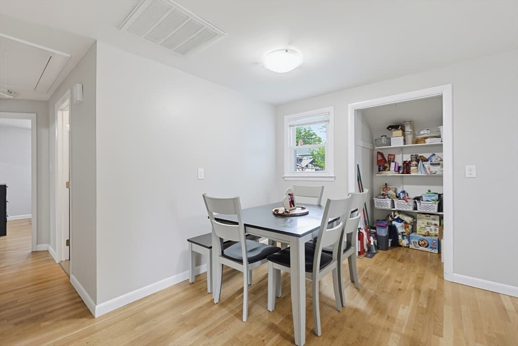 Single Family Residence at 7 Haskell Pl, Peabody MA 01960, Peabody, photo 12 of 34