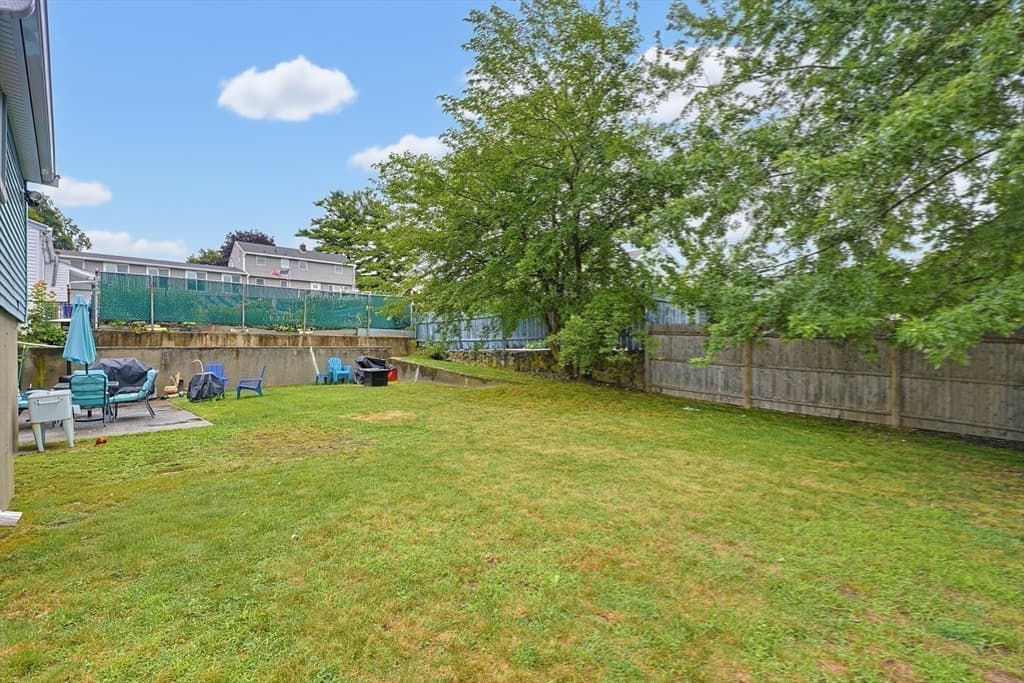 Single Family Residence at 7 Haskell Pl, Peabody MA 01960, Peabody, photo 32 of 34