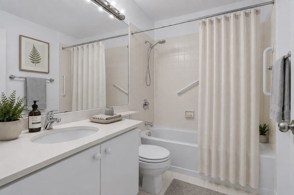 Condominium at 1243 Adams Street # 303, Boston MA 02124, Boston, photo 9 of 22