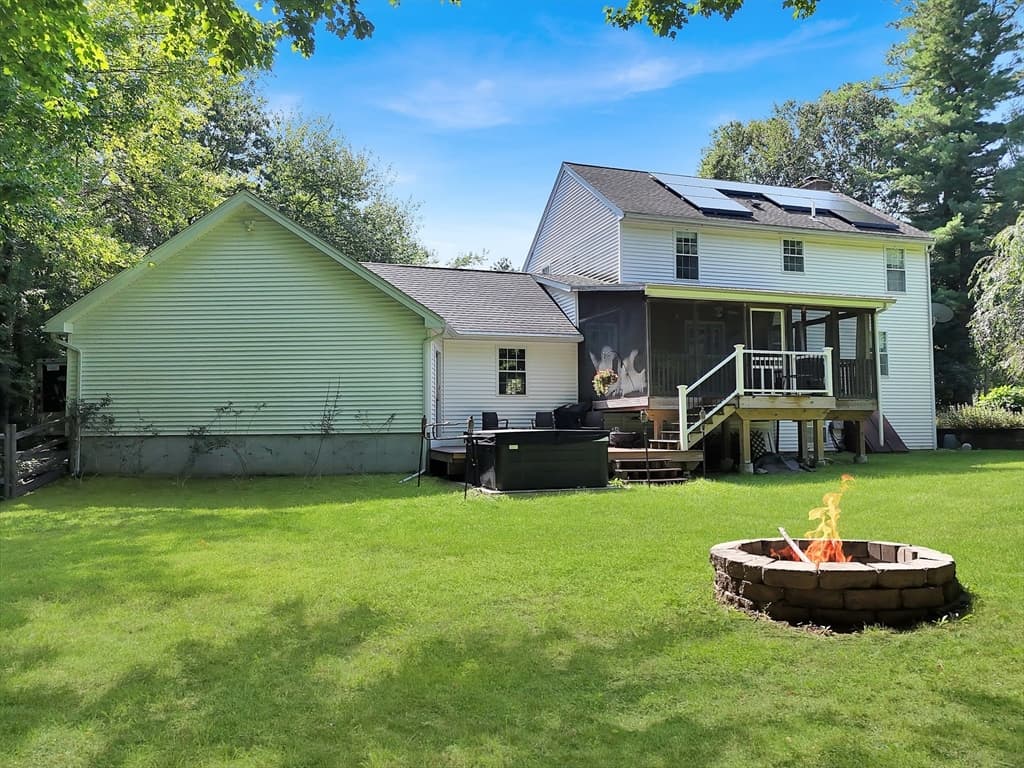 Single Family Residence at 141 Farm Hill Rd, Leominster MA 01453, Leominster, photo 31 of 34