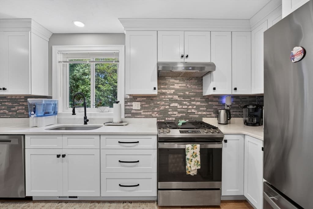 Single Family Residence at 65 South New # 65, Haverhill MA 01832, Haverhill, photo 14 of 30