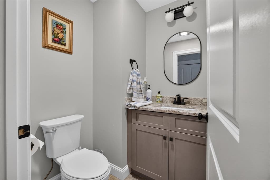 Single Family Residence at 65 South New # 65, Haverhill MA 01832, Haverhill, photo 25 of 30