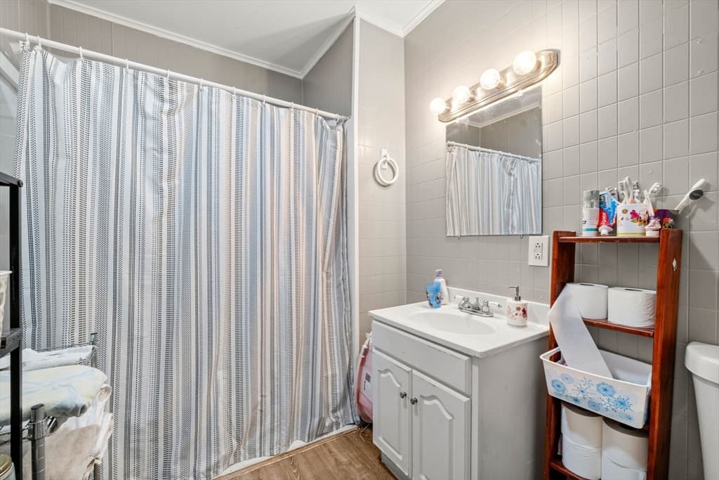 4 Family - 4 Units Up/Down at 27 Henry St, Southbridge MA 01550, Southbridge, photo 20 of 23