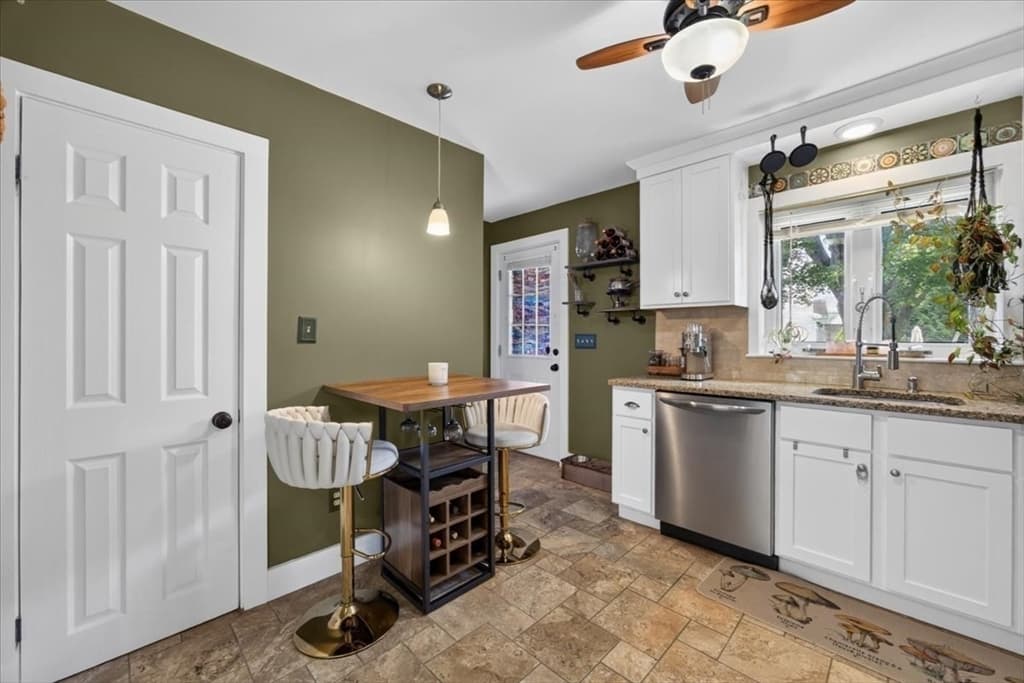 Single Family Residence at 6 Pontiac St, New Bedford MA 02745, New Bedford, photo 11 of 30