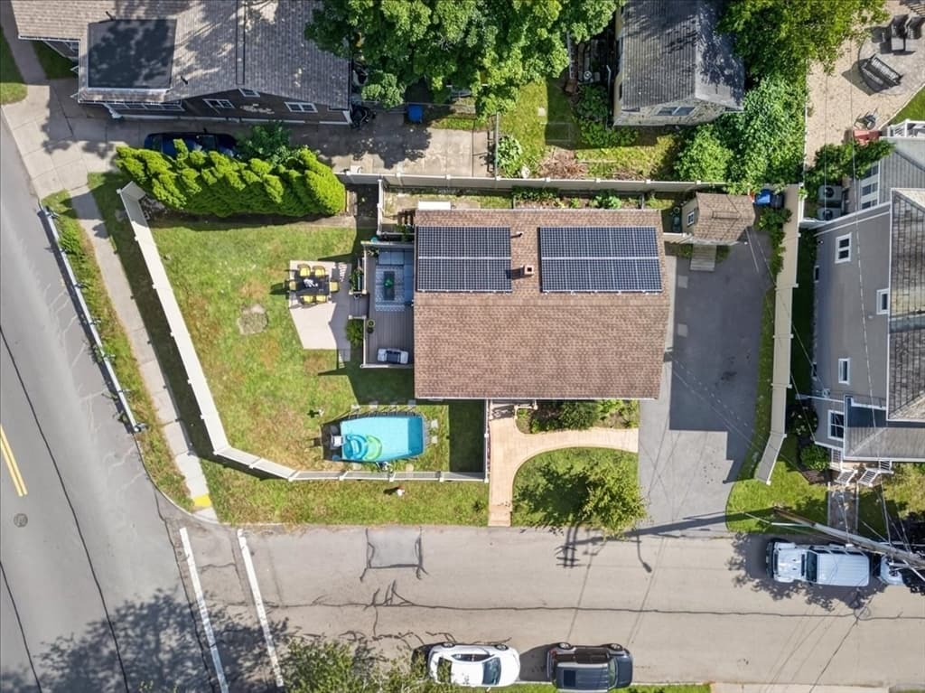 Single Family Residence at 6 Pontiac St, New Bedford MA 02745, New Bedford, photo 25 of 30