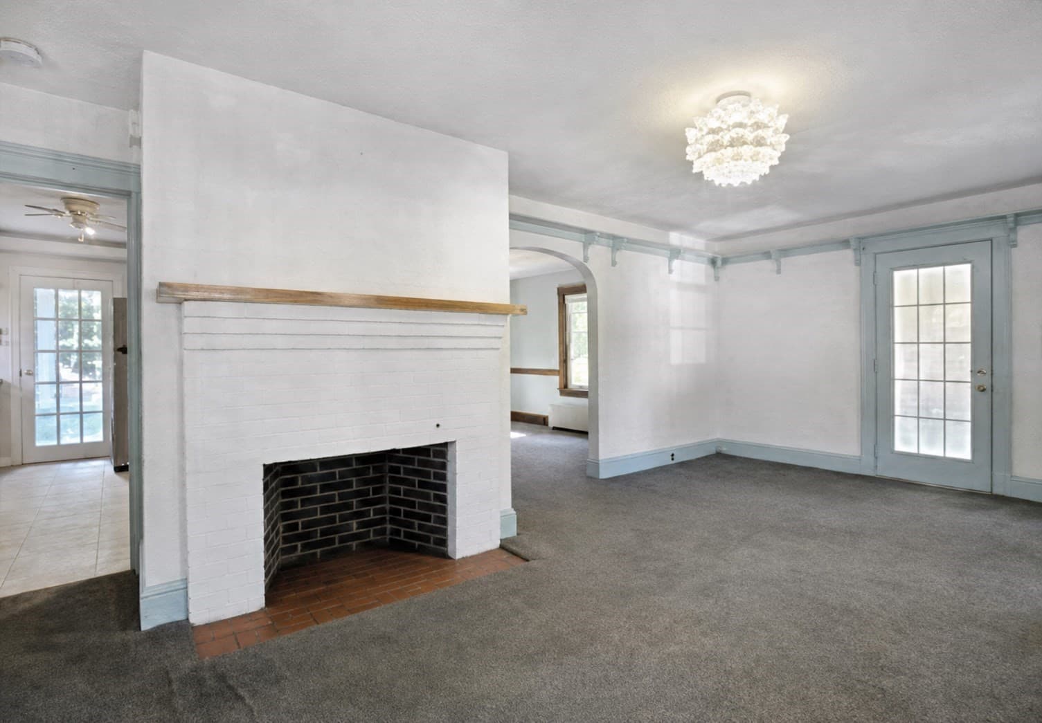 Single Family Residence at 66 Ferncroft Rd, Milton MA 02186, Milton, photo 5 of 28