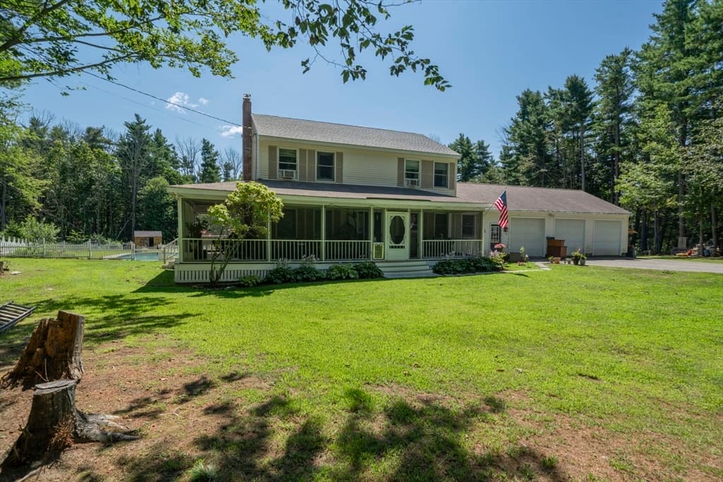 Single Family Residence at 108 Range Road, Northwood NH 03261, Northwood, photo 4 of 42