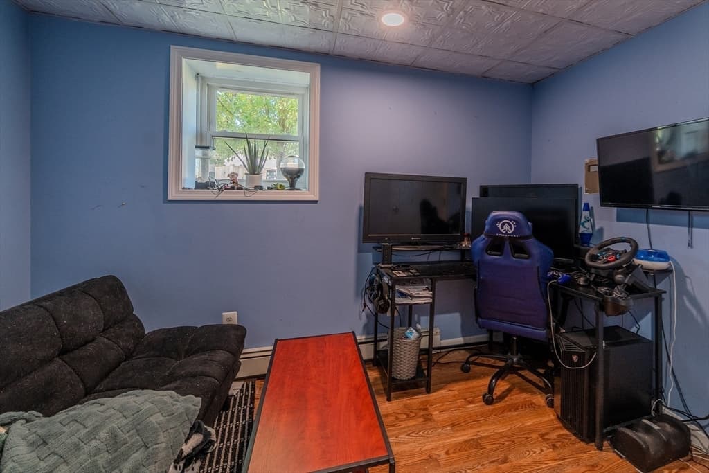 Single Family Residence at 156 Oak St, Weymouth MA 02190, Weymouth, photo 24 of 31
