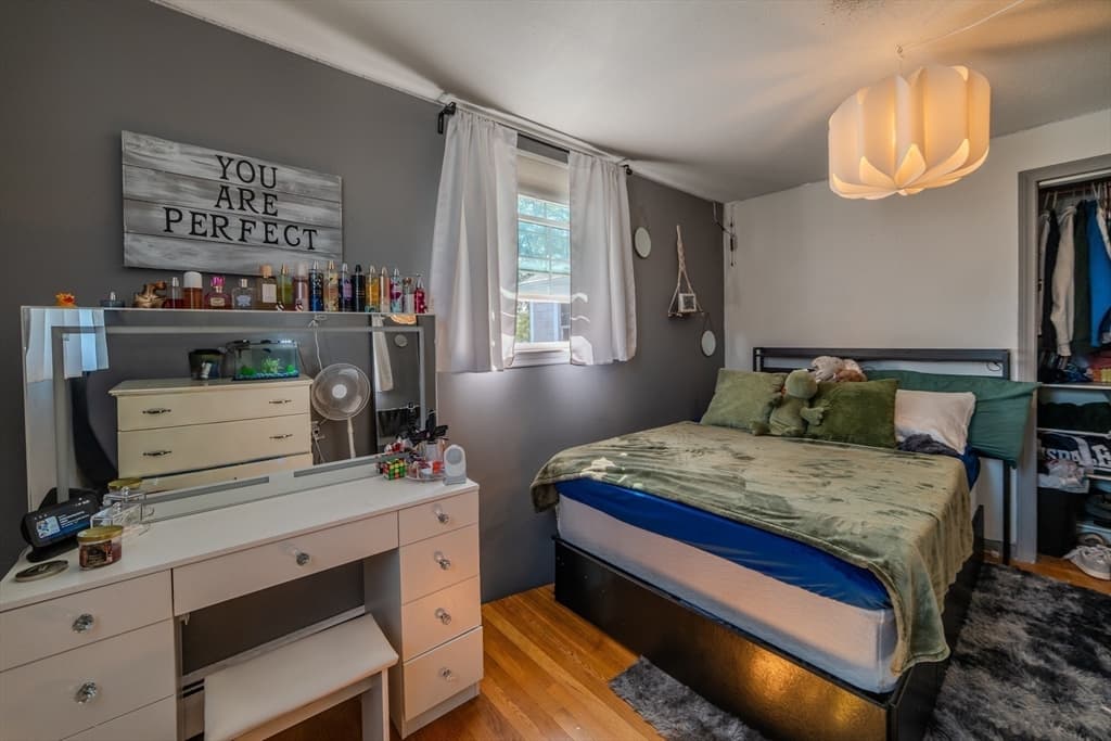 Single Family Residence at 156 Oak St, Weymouth MA 02190, Weymouth, photo 19 of 31