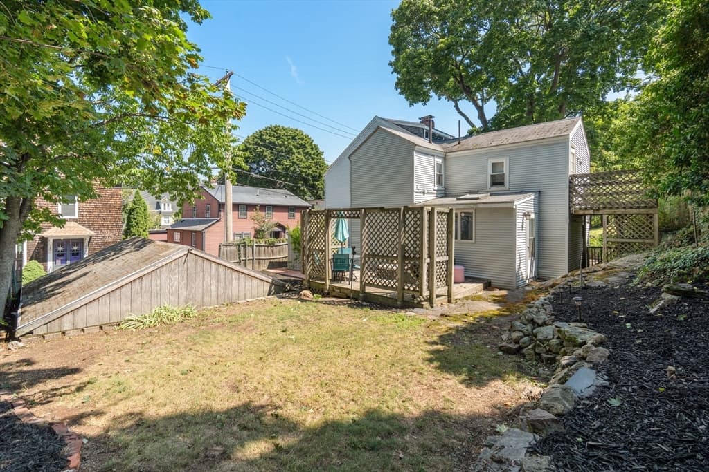 Condominium at 26 Wallis Street # 1, Beverly MA 01915, Beverly, photo 23 of 40