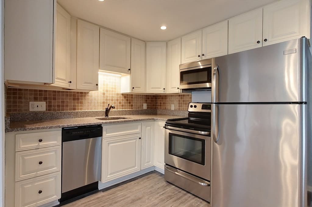 Single Family Residence at 138 Rea St, Lowell MA 01852, Lowell, photo 3 of 30