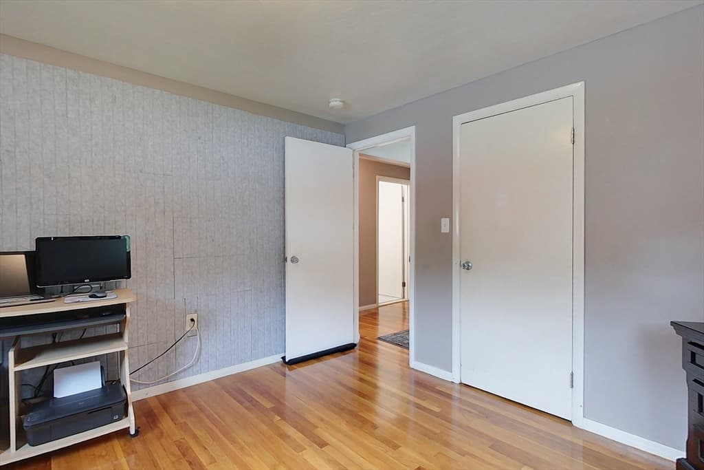 Single Family Residence at 138 Rea St, Lowell MA 01852, Lowell, photo 18 of 30