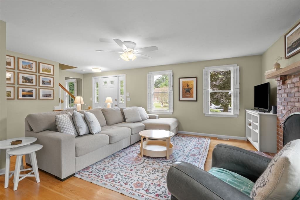 Single Family Residence at 12 Enwright Way, Bridgewater MA 02324, Bridgewater, photo 13 of 42