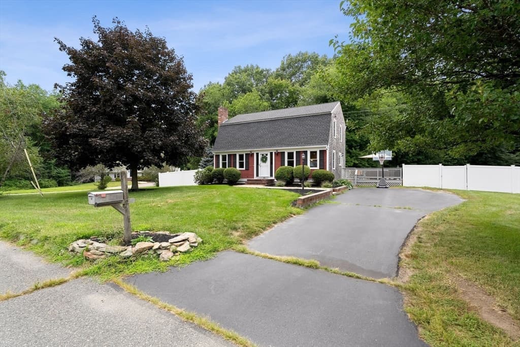 Single Family Residence at 12 Enwright Way, Bridgewater MA 02324, Bridgewater, photo 37 of 42