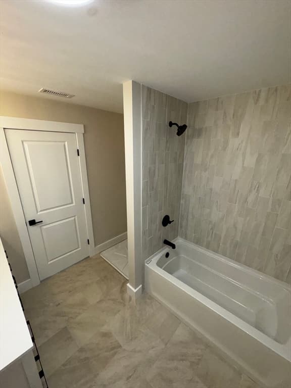 Condominium at 191 Oxford Ave # 2, Dudley MA 01571, Dudley, photo 25 of 32
