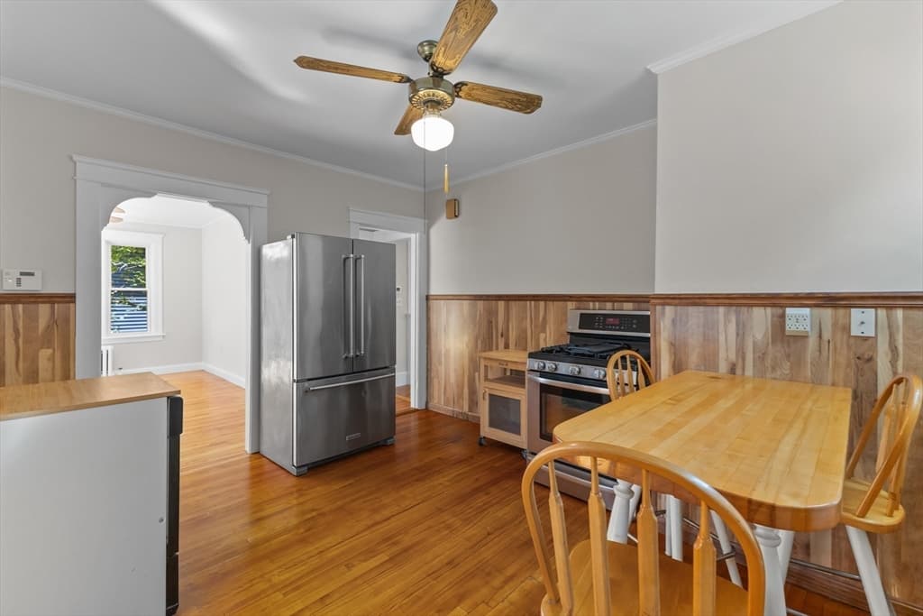 Single Family Residence at 33 Clearview Ave, Worcester MA 01605, Worcester, photo 22 of 41