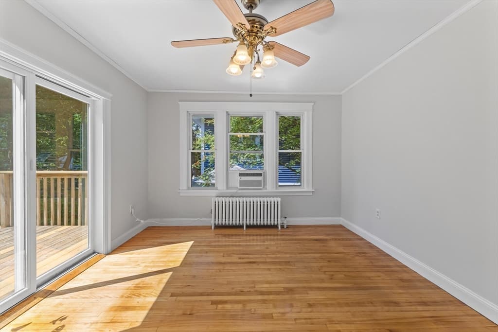 Single Family Residence at 33 Clearview Ave, Worcester MA 01605, Worcester, photo 15 of 41