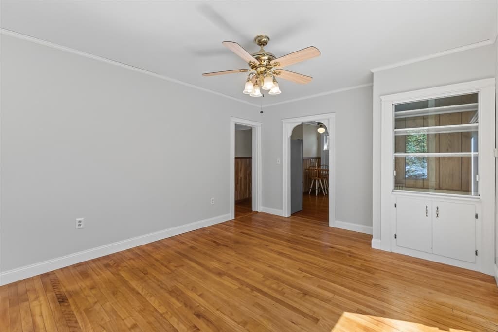 Single Family Residence at 33 Clearview Ave, Worcester MA 01605, Worcester, photo 19 of 41