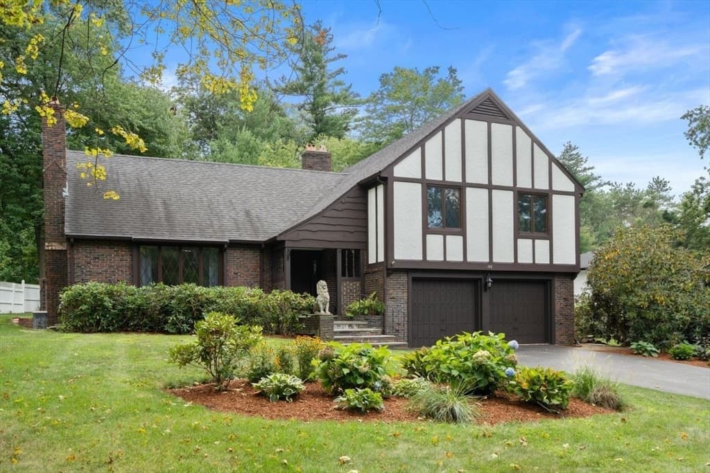 148 Sandra Lane, North Andover MA 01845