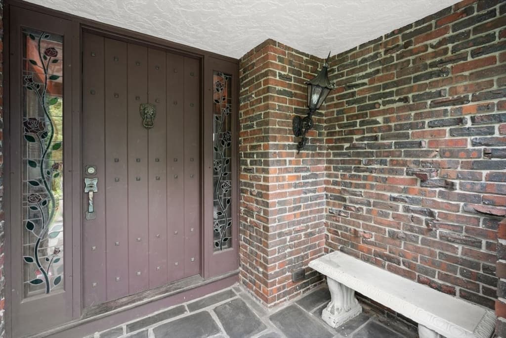 Single Family Residence at 148 Sandra Lane, North Andover MA 01845, North Andover, photo 5 of 38