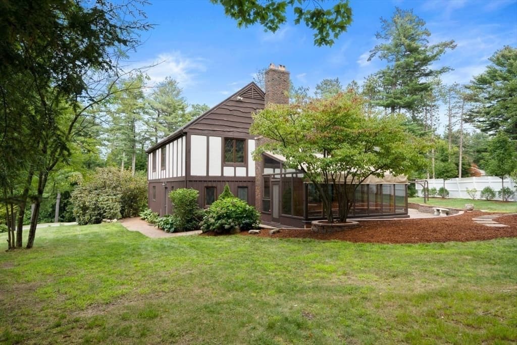 Single Family Residence at 148 Sandra Lane, North Andover MA 01845, North Andover, photo 31 of 38