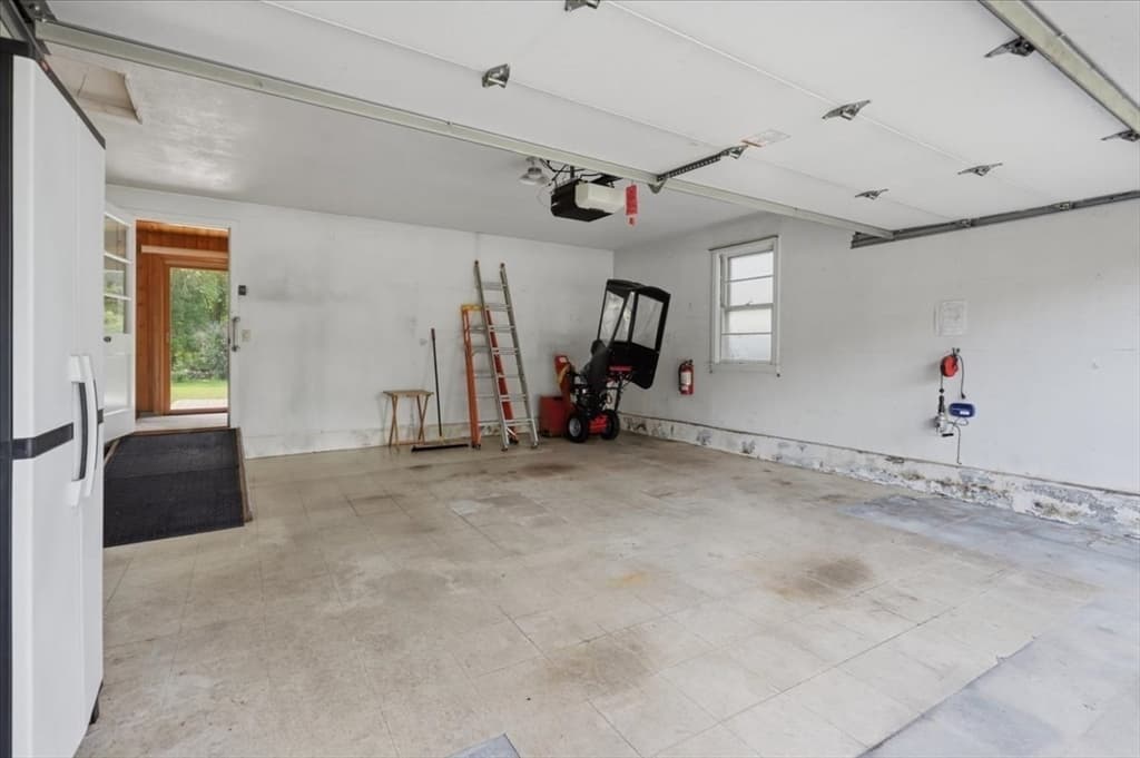 Single Family Residence at 18 Picard Court, Swansea MA 02777, Swansea, photo 30 of 41