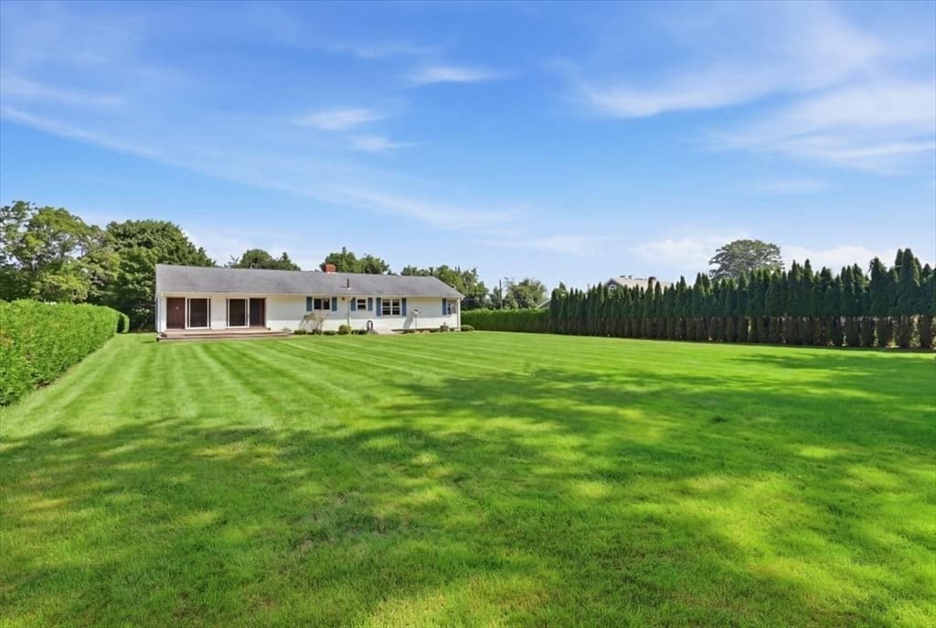 Single Family Residence at 18 Picard Court, Swansea MA 02777, Swansea, photo 14 of 41