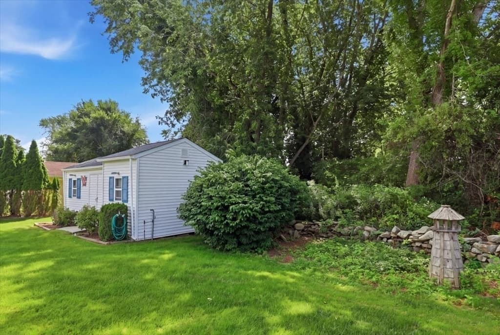 Single Family Residence at 18 Picard Court, Swansea MA 02777, Swansea, photo 41 of 41
