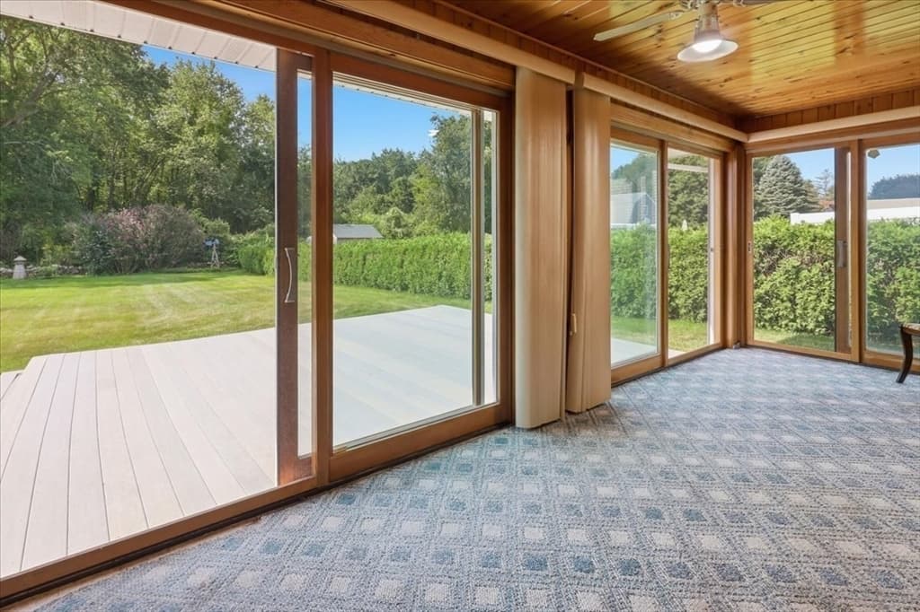 Single Family Residence at 18 Picard Court, Swansea MA 02777, Swansea, photo 11 of 41