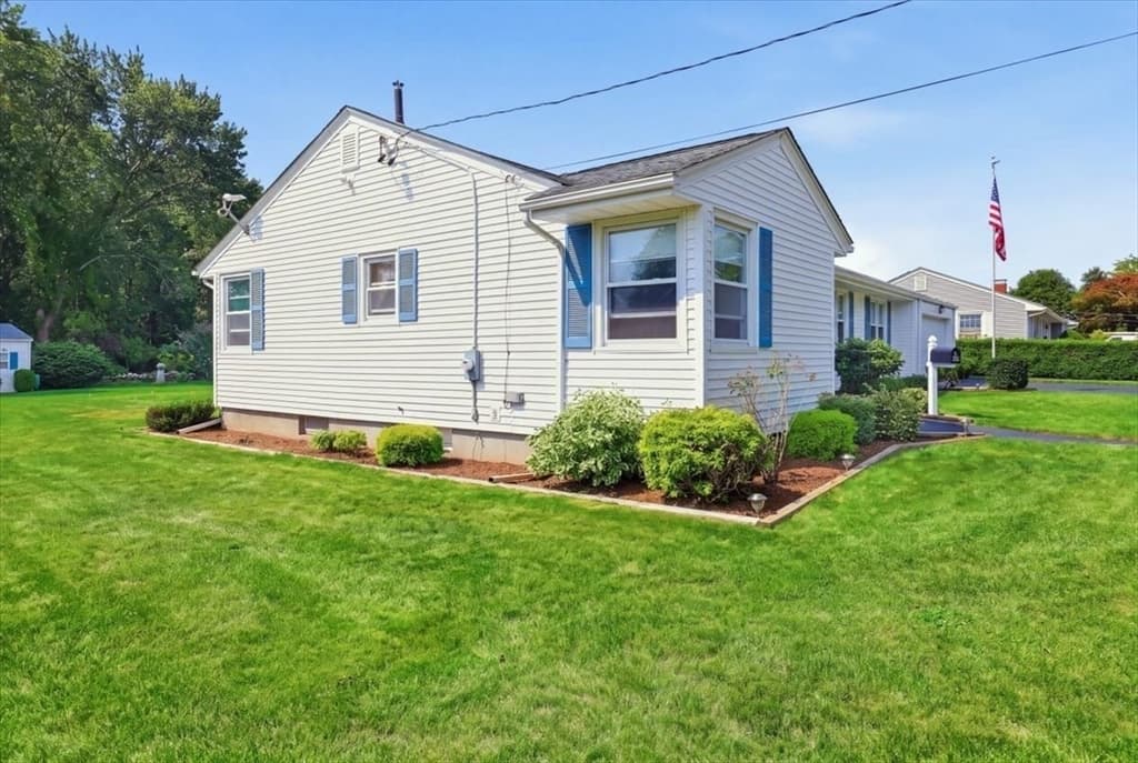 Single Family Residence at 18 Picard Court, Swansea MA 02777, Swansea, photo 40 of 41