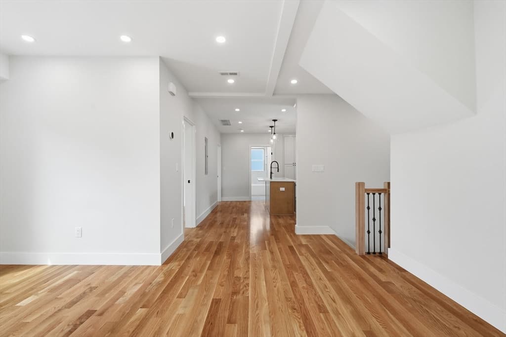 Condominium at 183 Madison St # 2, Malden MA 02148, Malden, photo 4 of 23