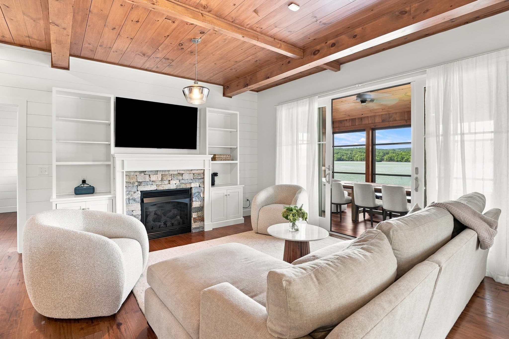Single Family Residence at 182 Manchaug Road, Sutton MA 01590, Sutton, photo 6 of 41