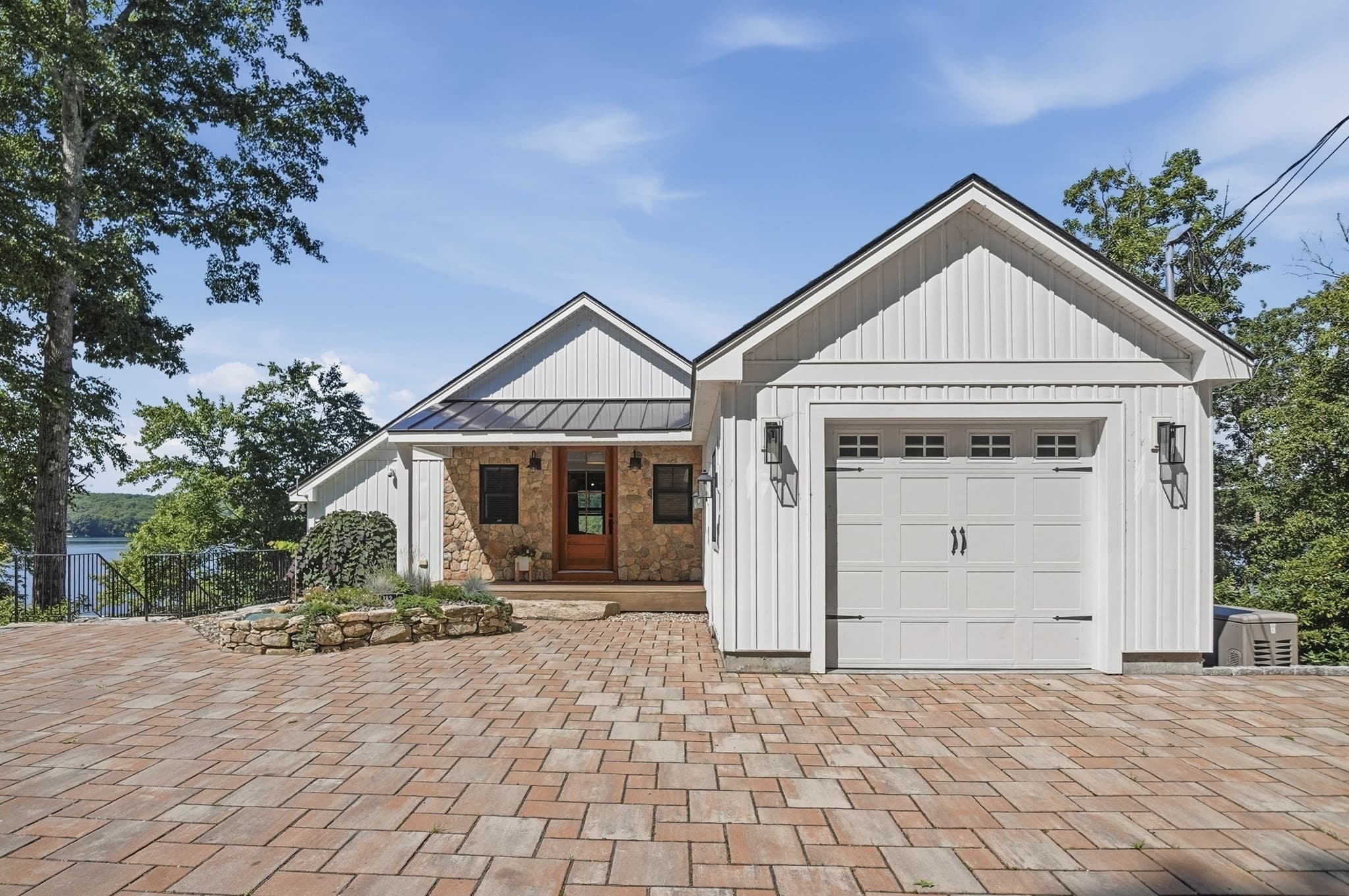 Single Family Residence at 182 Manchaug Road, Sutton MA 01590, Sutton, photo 3 of 41