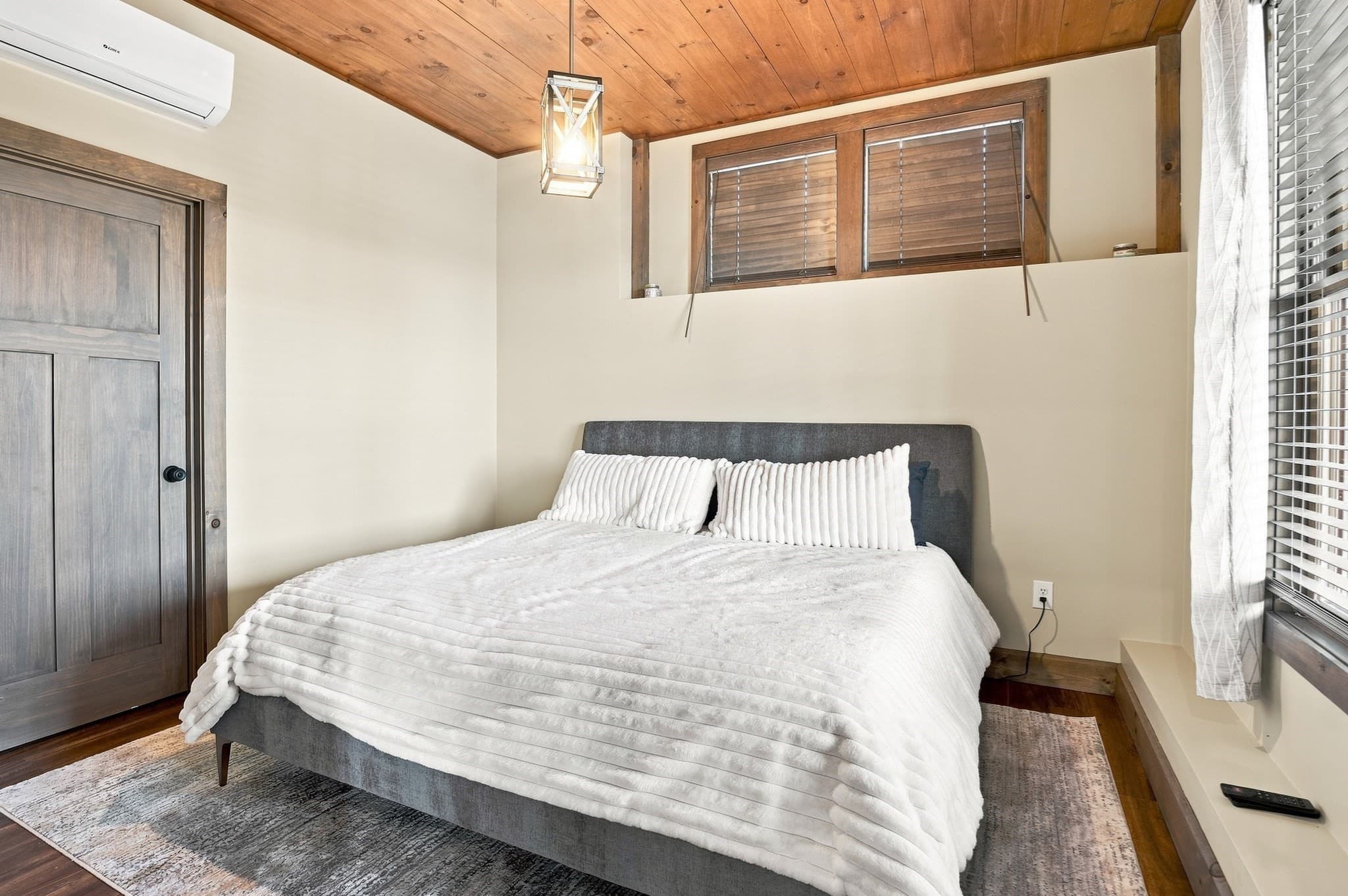 Single Family Residence at 182 Manchaug Road, Sutton MA 01590, Sutton, photo 32 of 41