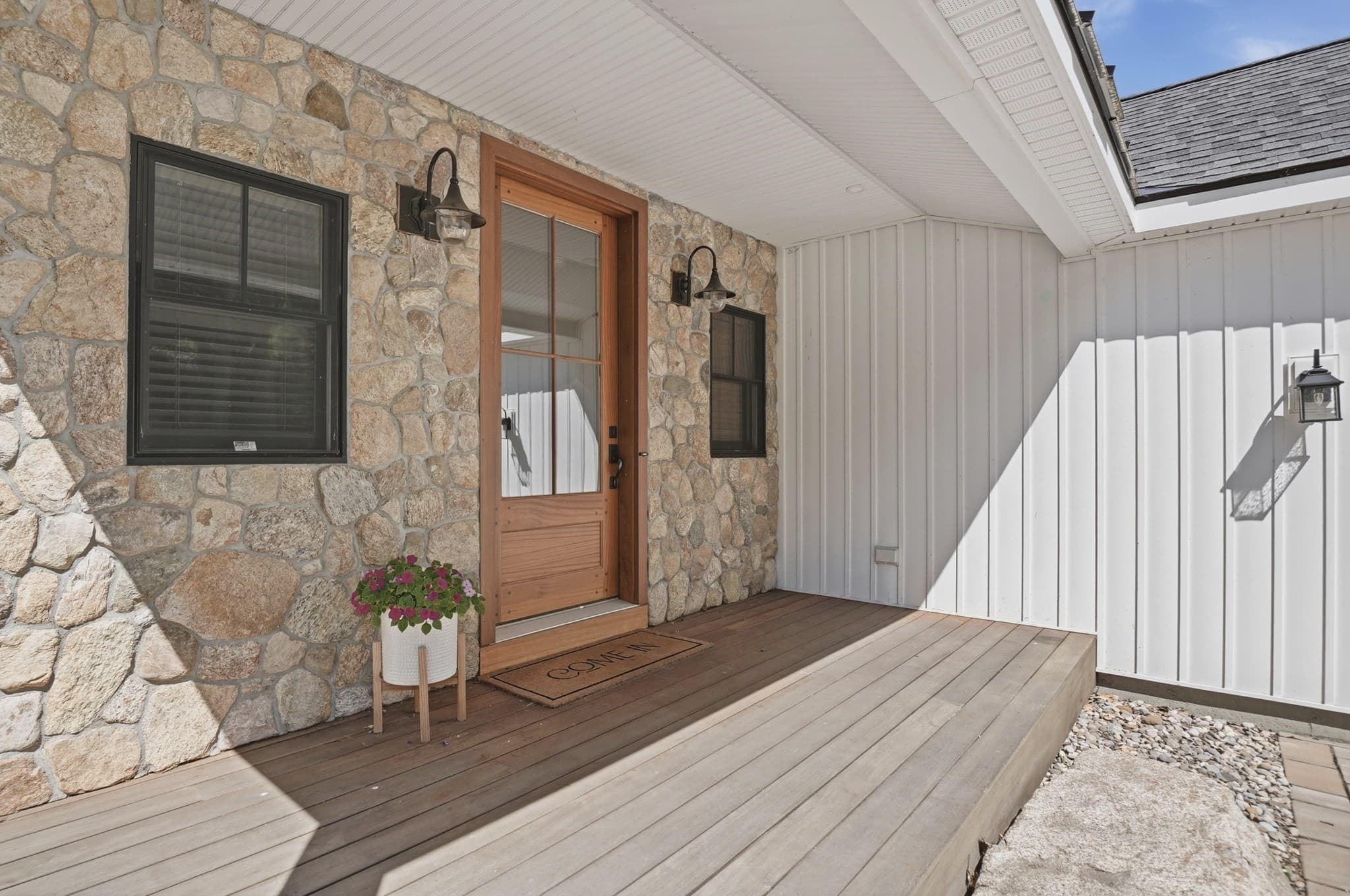 Single Family Residence at 182 Manchaug Road, Sutton MA 01590, Sutton, photo 5 of 41