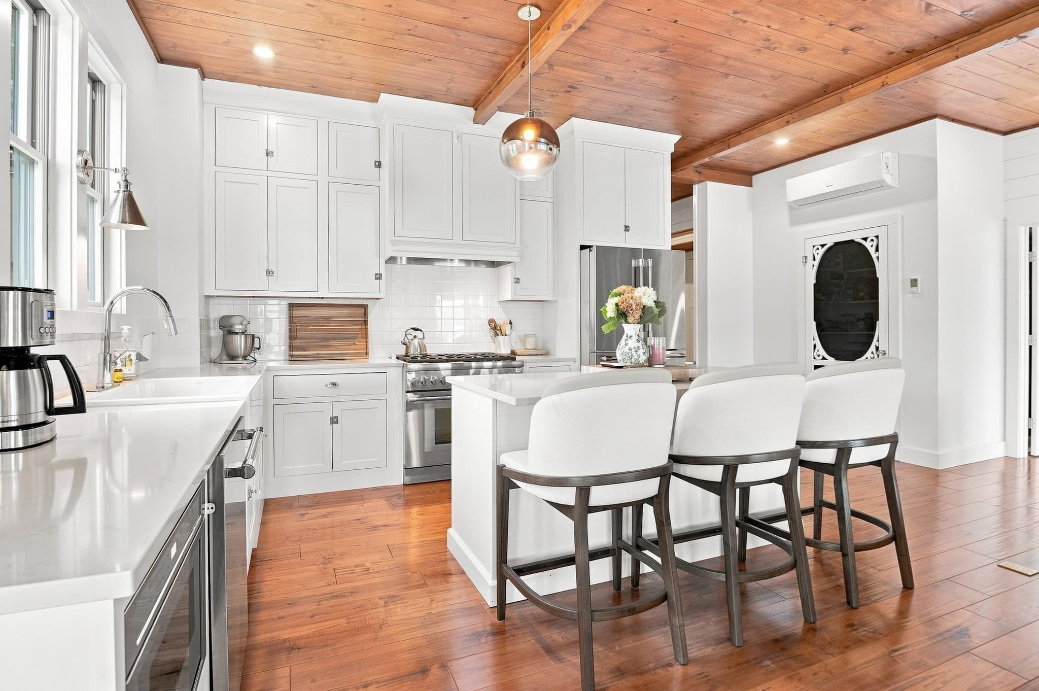 Single Family Residence at 182 Manchaug Road, Sutton MA 01590, Sutton, photo 9 of 41