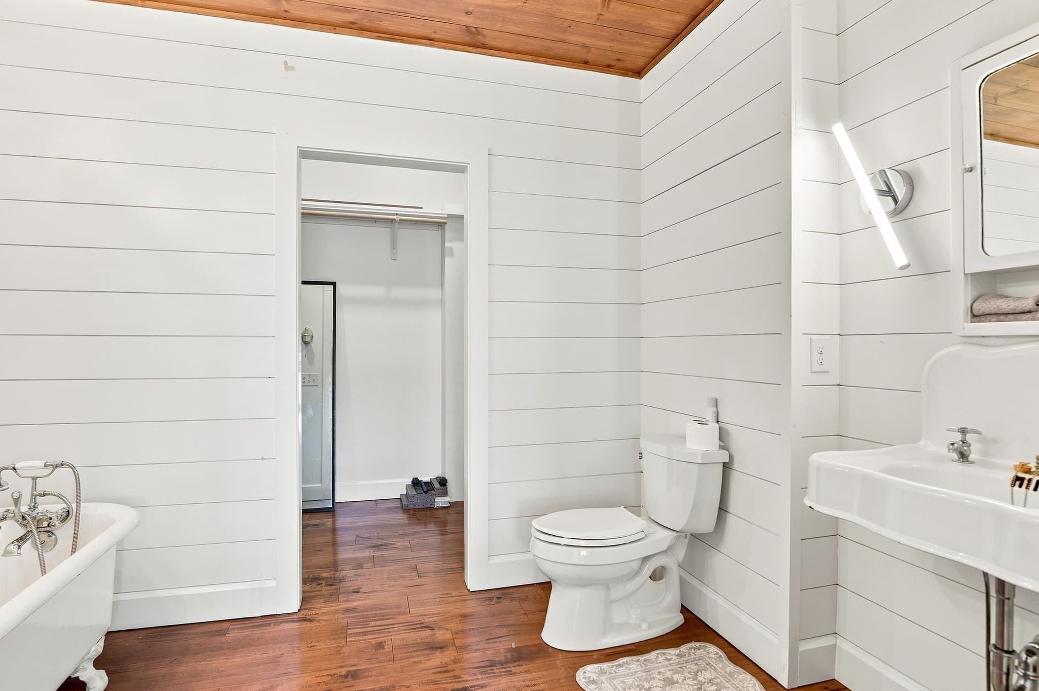 Single Family Residence at 182 Manchaug Road, Sutton MA 01590, Sutton, photo 19 of 41