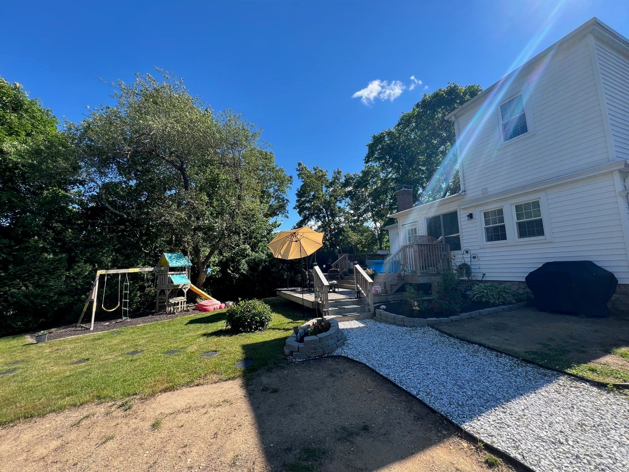Single Family Residence at 253 Lebanon Hill Rd, Southbridge MA 01550, Southbridge, photo 7 of 42