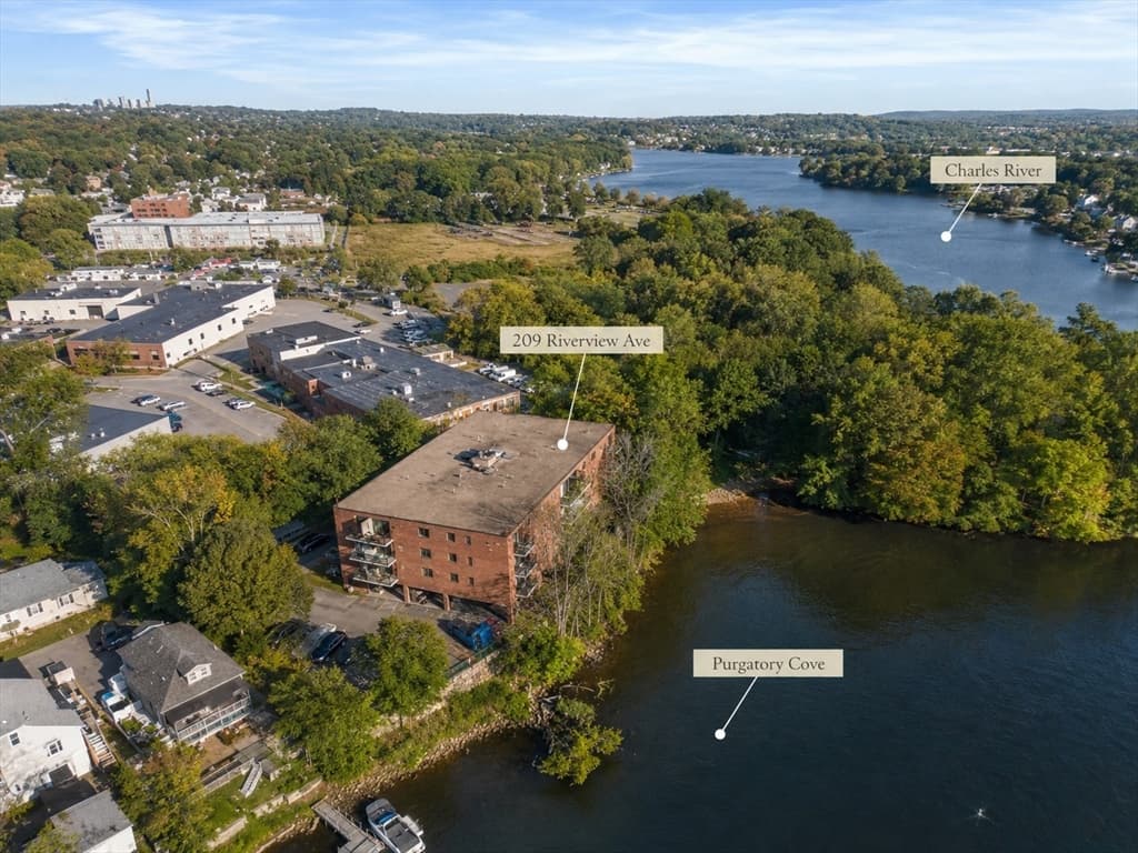 209 Riverview Ave # 7, Newton MA 02466