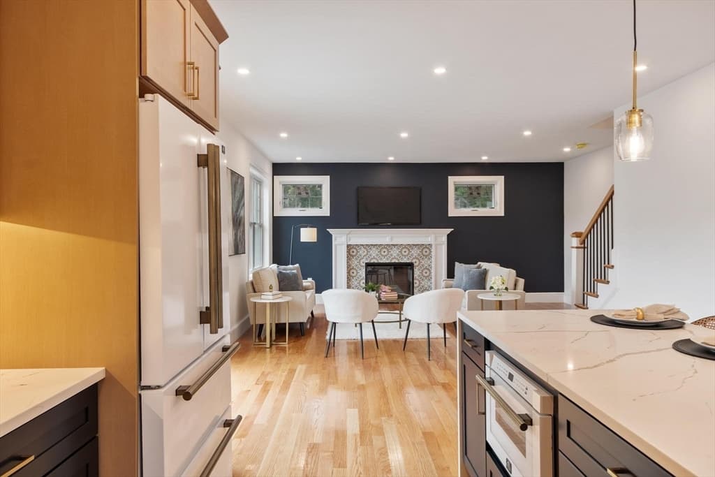 Single Family Residence at 5 Manson Rd, Swampscott MA 01907, Swampscott, photo 13 of 31