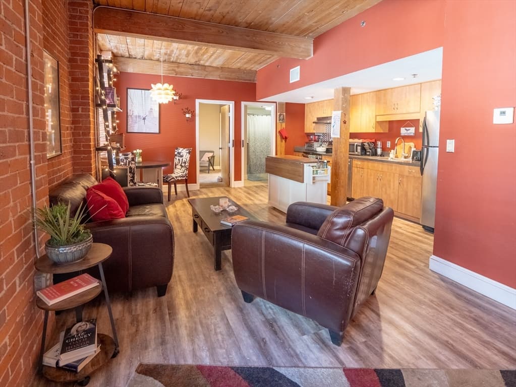 Condominium at 147 Centre St # 105, Brockton MA 02301, Brockton, photo 4 of 19