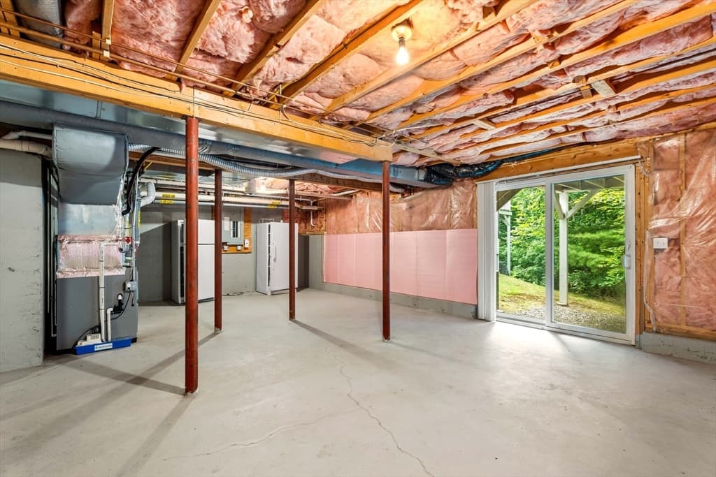 Condominium at 7 Hartswood Drive # 41, Haverhill MA 01830, Haverhill, photo 32 of 40