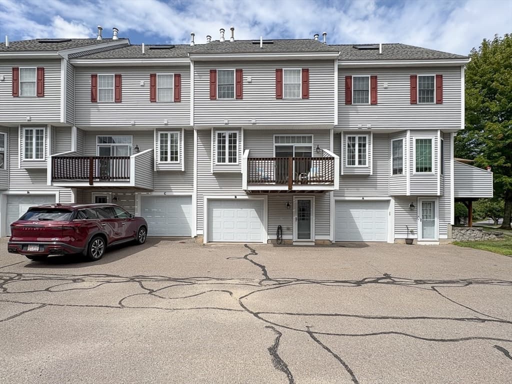 Condominium at 38 Tarbell St # 7B, Pepperell MA 01463, Pepperell, photo 2 of 33