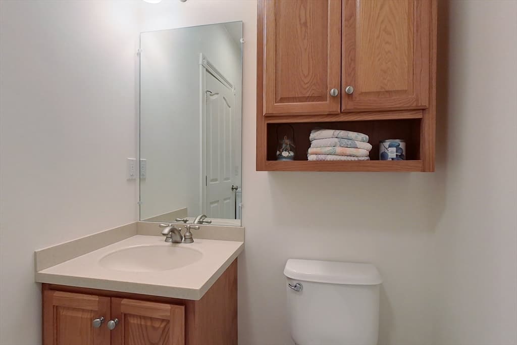 Condominium at 38 Tarbell St # 7B, Pepperell MA 01463, Pepperell, photo 13 of 33
