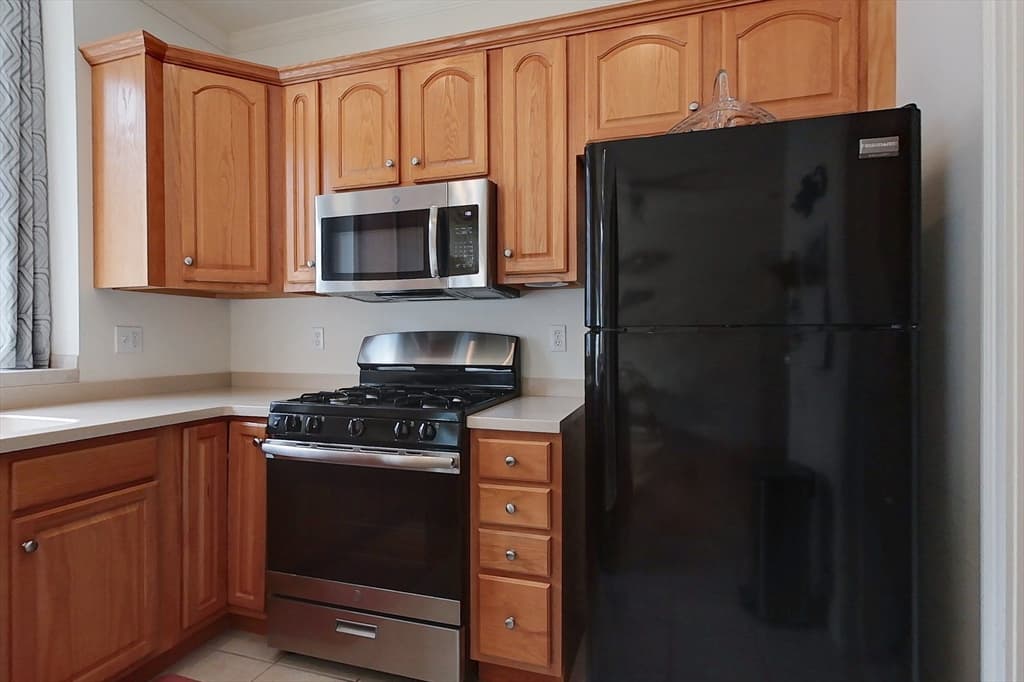 Condominium at 38 Tarbell St # 7B, Pepperell MA 01463, Pepperell, photo 5 of 33