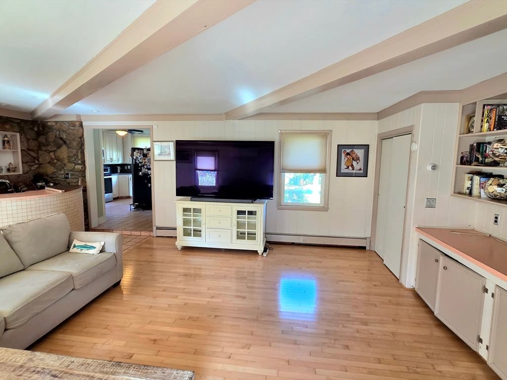 Single Family Residence at 1015 Madison St, Fall River MA 02720, Fall River, photo 14 of 42